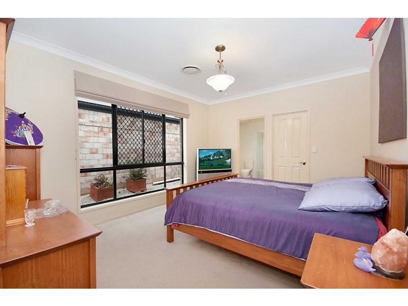 North Lakes QLD 4509