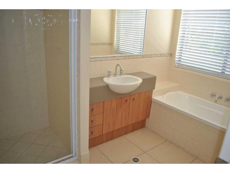 15 Lochern Court, North Lakes QLD 4509