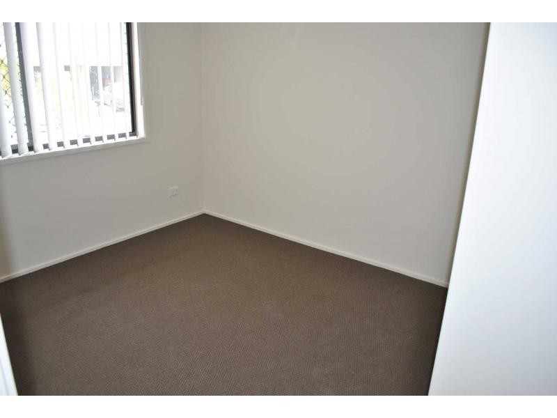 24 Edwards Crescent, North Lakes QLD 4509