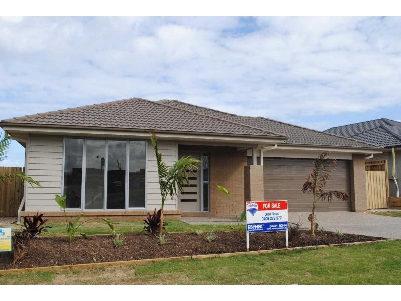128 Mackintosh Drive, North Lakes QLD 4509