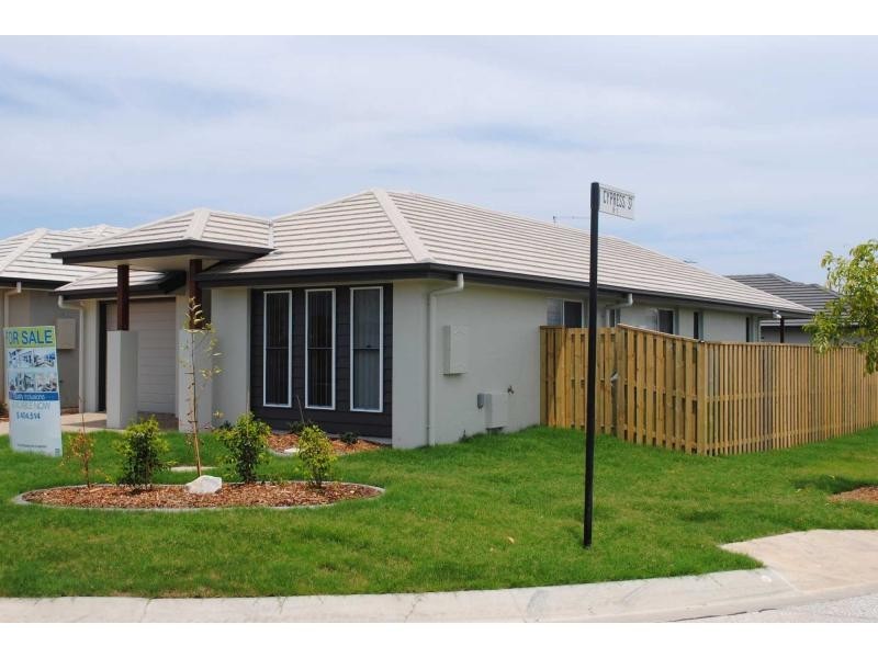 8 Merion Crescent, North Lakes QLD 4509