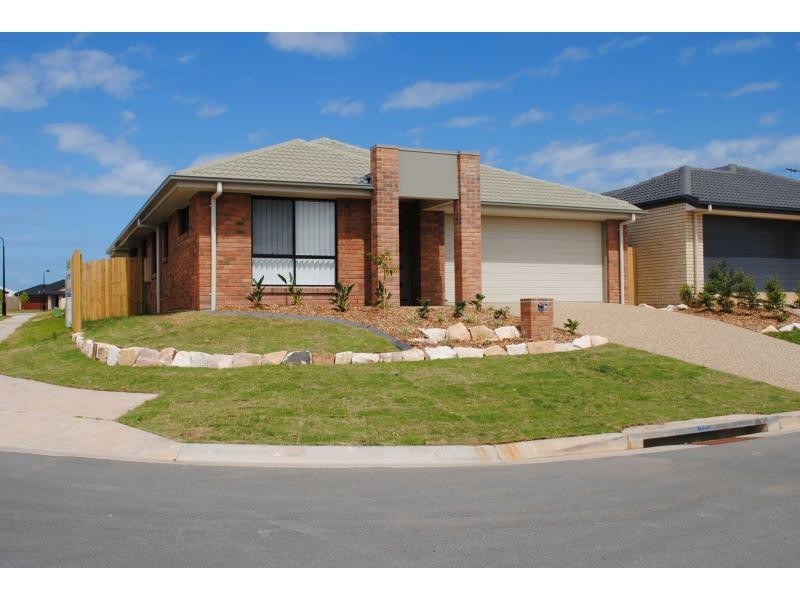 10 Triumph Street, North Lakes QLD 4509