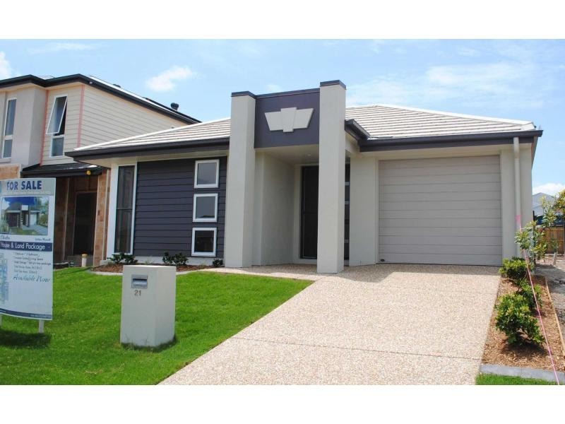 21 Riviera Crescent, North Lakes QLD 4509