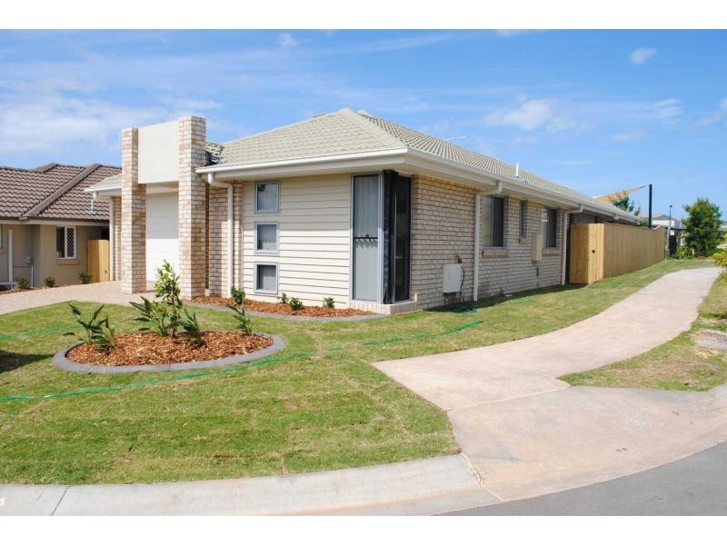 2 Petronas Street, North Lakes QLD 4509