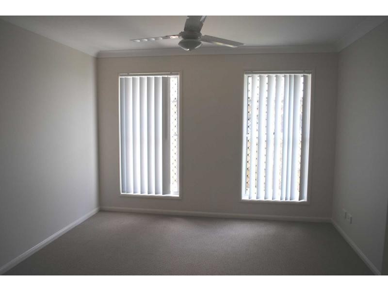 19 Williams Crescent, North Lakes QLD 4509