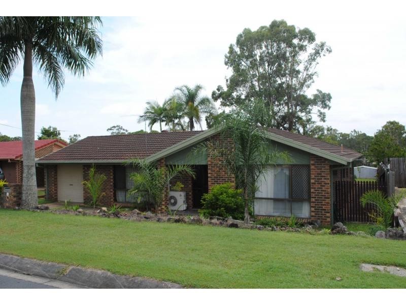 33 Voltaire Crescent, Petrie QLD 4502