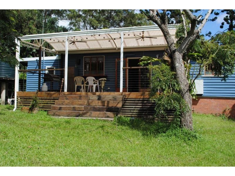 38 Bell Road, Glass House Mountains QLD 4518