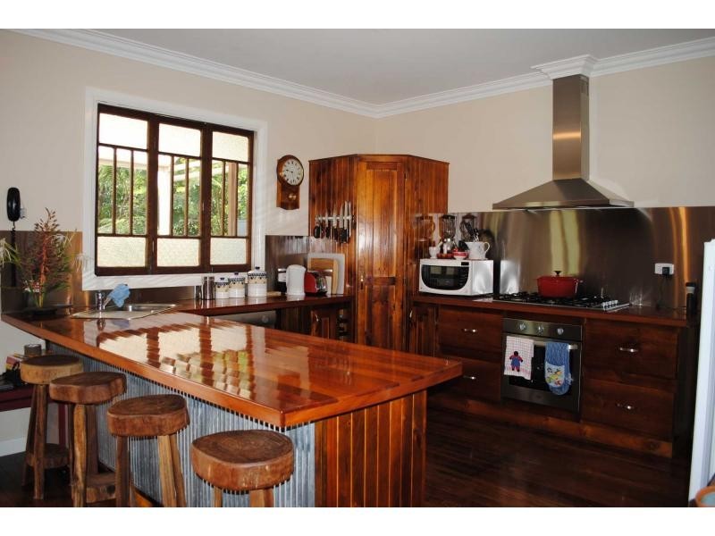 38 Bell Road, Glass House Mountains QLD 4518