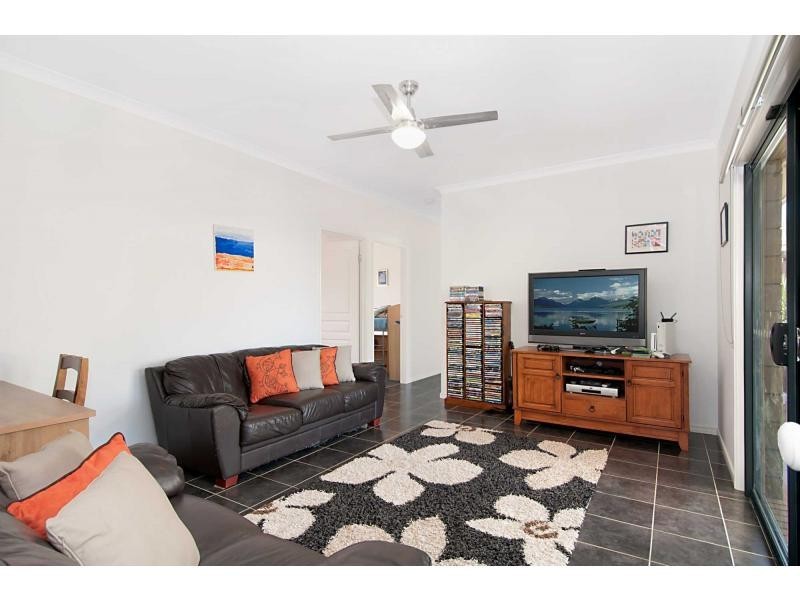 4 Planigale Crescent, North Lakes QLD 4509