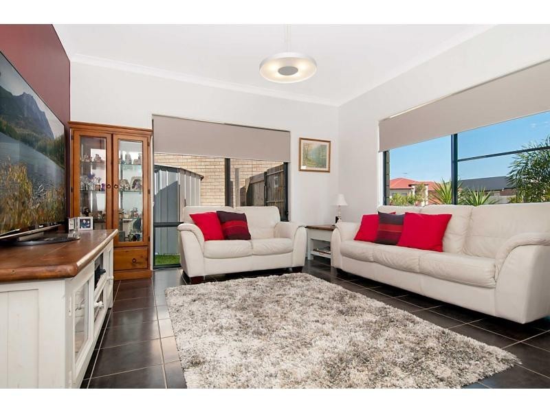 4 Planigale Crescent, North Lakes QLD 4509