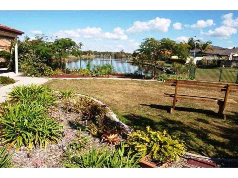 52/56 Biggs Avenue, Beachmere QLD 4510