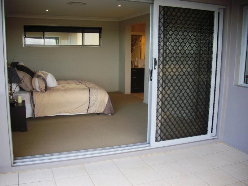 North Lakes QLD 4509