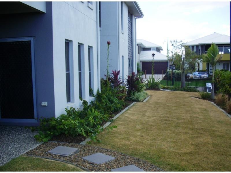 North Lakes QLD 4509