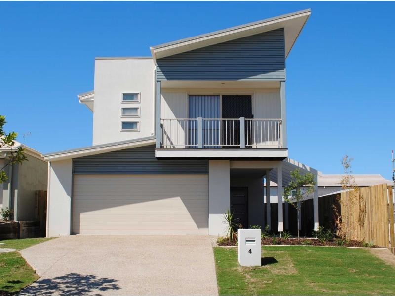 4 Riviera Crescent, North Lakes QLD 4509