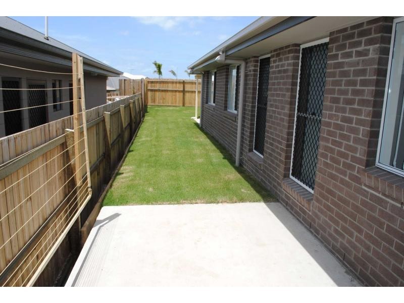 19 Williams Crescent, North Lakes QLD 4509