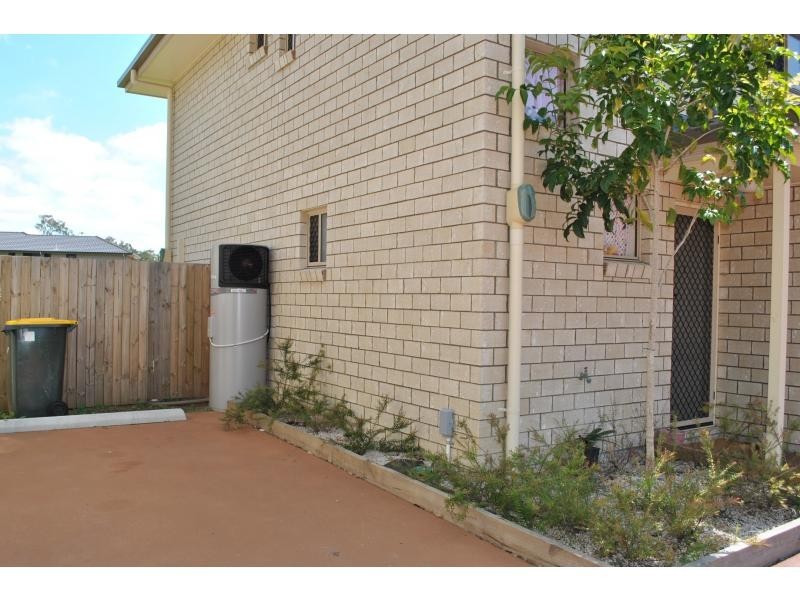 2/60-64 Glenmore Street, Kallangur QLD 4503