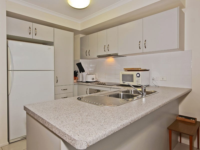 2/60-64 Glenmore Street, Kallangur QLD 4503