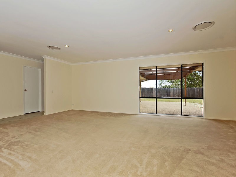 10 Moorrinya Circuit, North Lakes QLD 4509