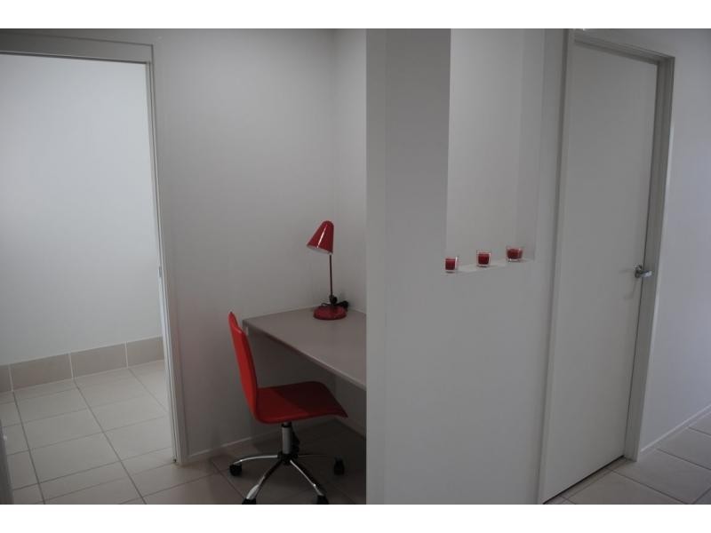 North Lakes QLD 4509