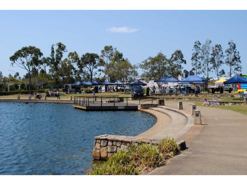 North Lakes QLD 4509