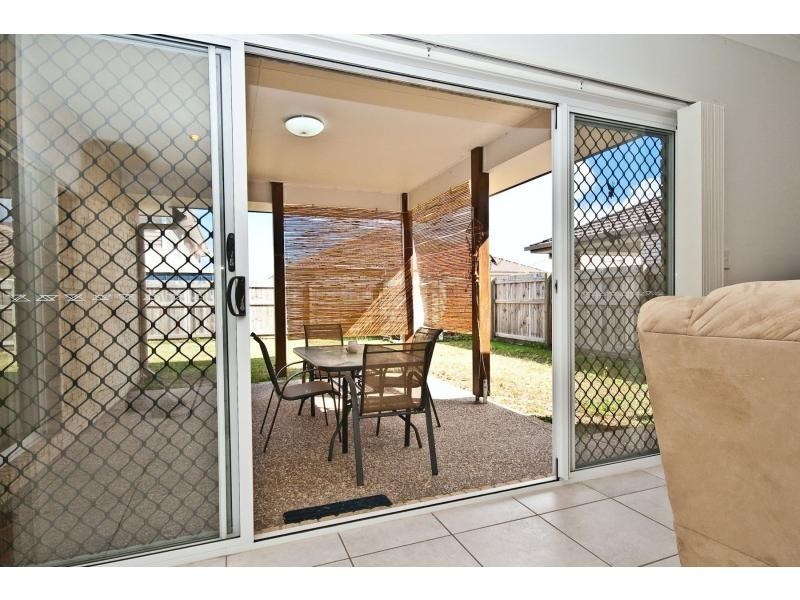 North Lakes QLD 4509