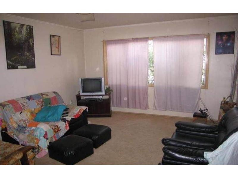 56 Kiah Street, Eastern Heights QLD 4305