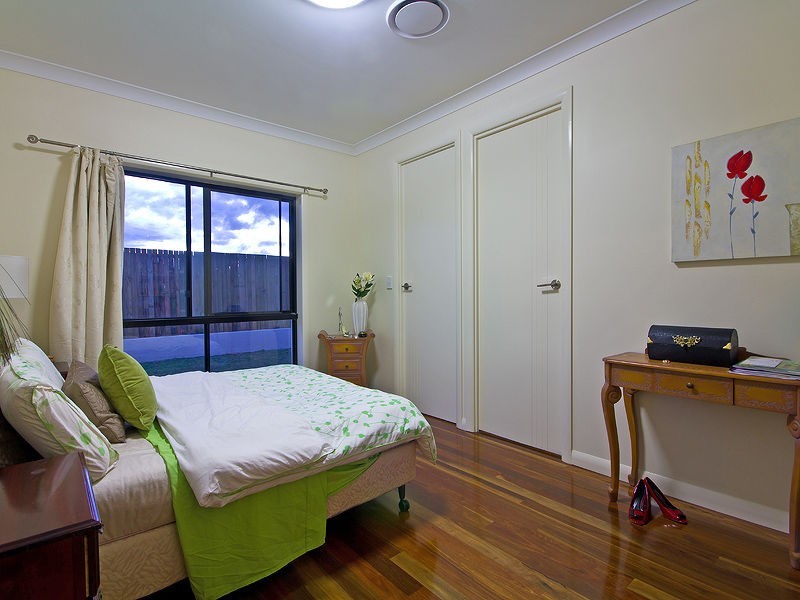 13 ARISTOTLE Avenue, Augustine Heights QLD 4300