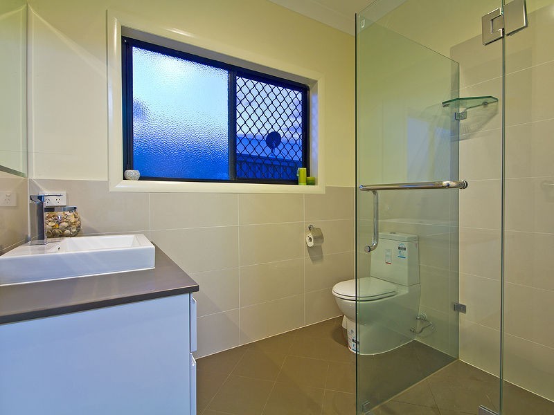 13 ARISTOTLE Avenue, Augustine Heights QLD 4300