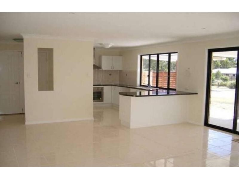 31 Woodrose Road, Morayfield QLD 4506