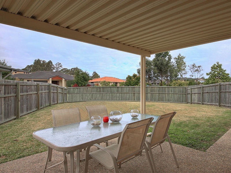 9 Bison Court, Warner QLD 4500