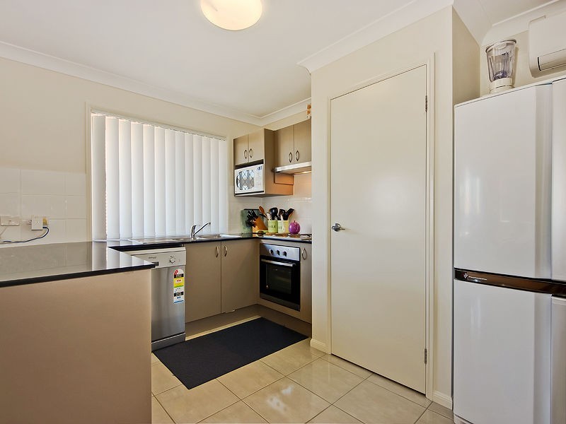 19 Williams Crescent, North Lakes QLD 4509