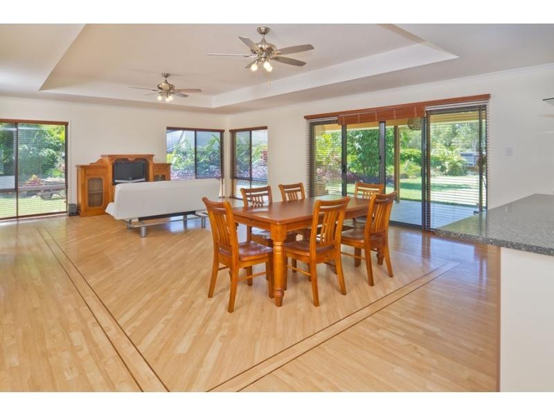 194 Moreton Terrace, Beachmere QLD 4510
