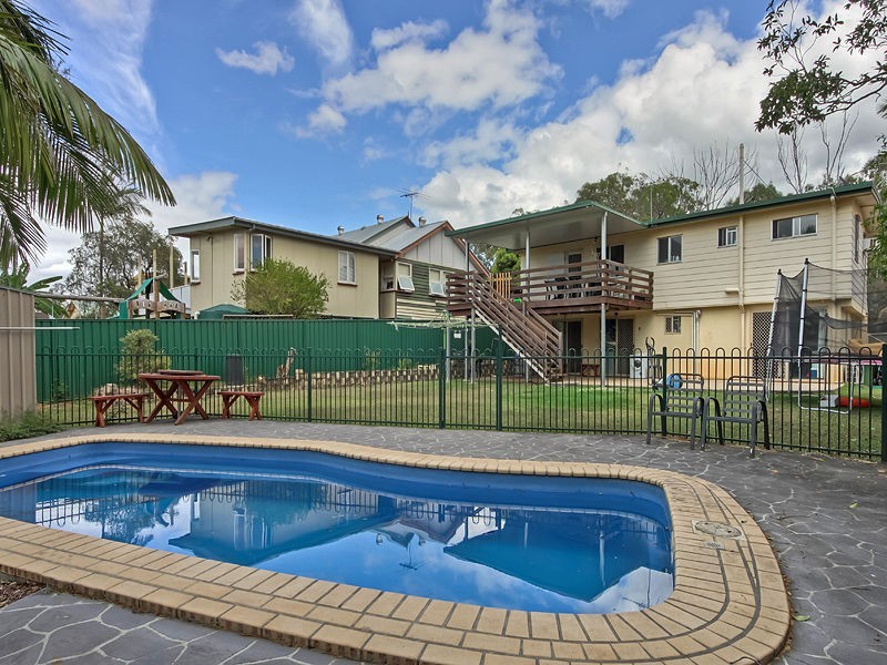 52 Marsden Road, Kallangur QLD 4503
