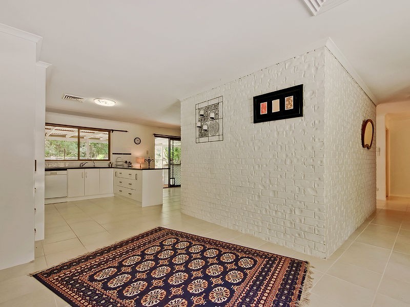 25 Woodwood Road, Landsborough QLD 4550