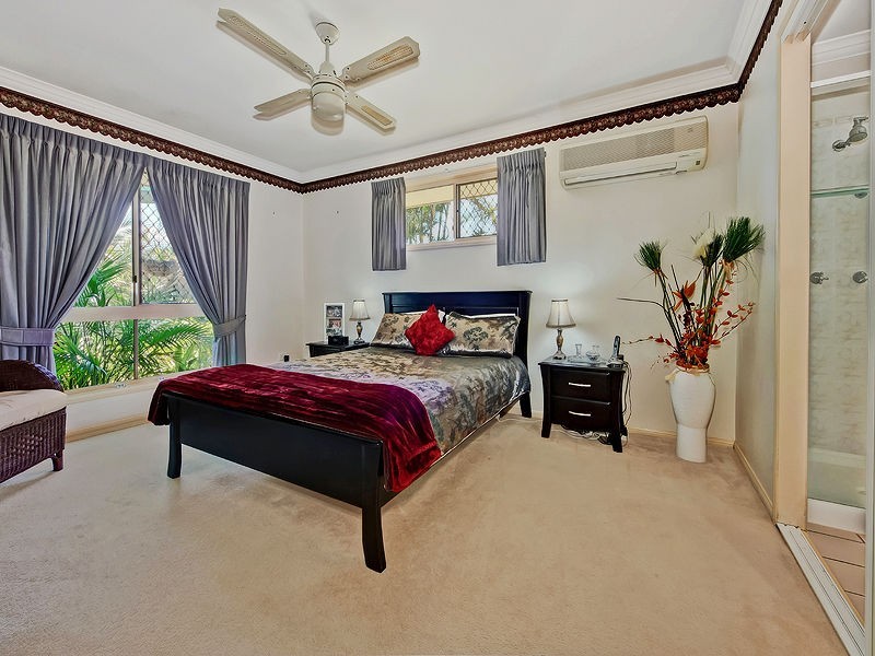 39 Xanadu Crescent, Rothwell QLD 4022