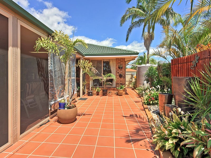 39 Xanadu Crescent, Rothwell QLD 4022
