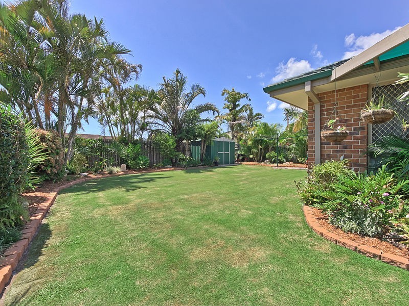 39 Xanadu Crescent, Rothwell QLD 4022