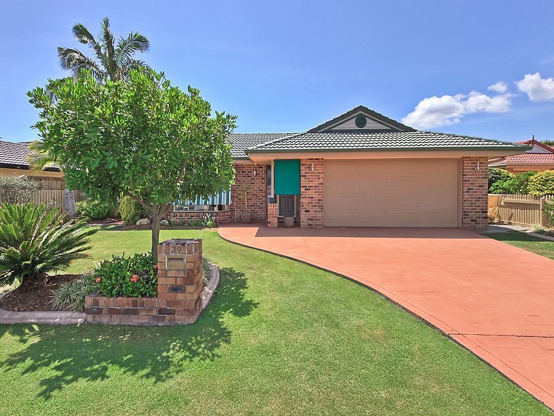 39 Xanadu Crescent, Rothwell QLD 4022
