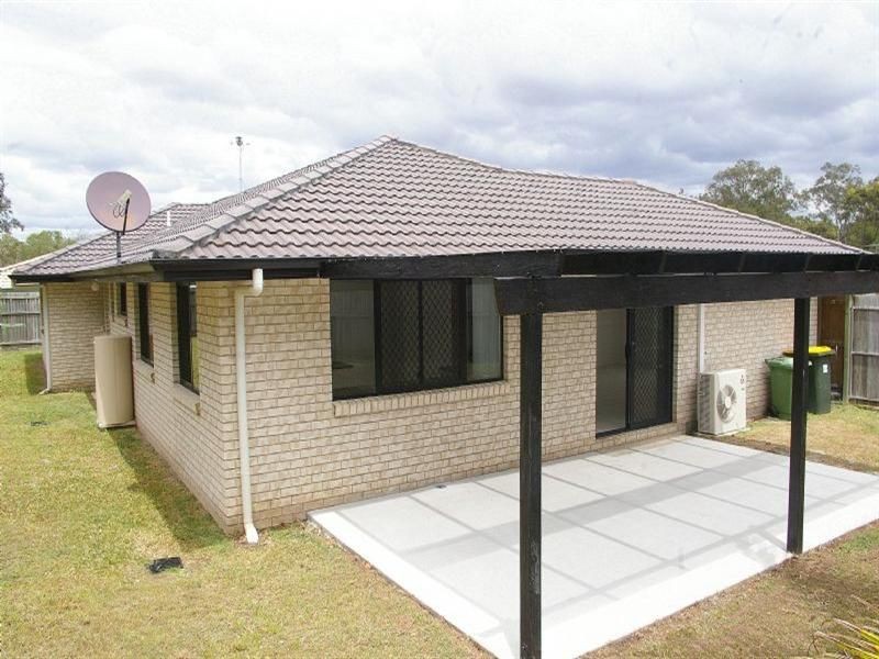 5 Nadine Place, Deception Bay QLD 4508