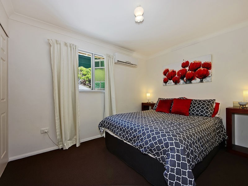 22 Grosvenor Terrace, Deception Bay QLD 4508