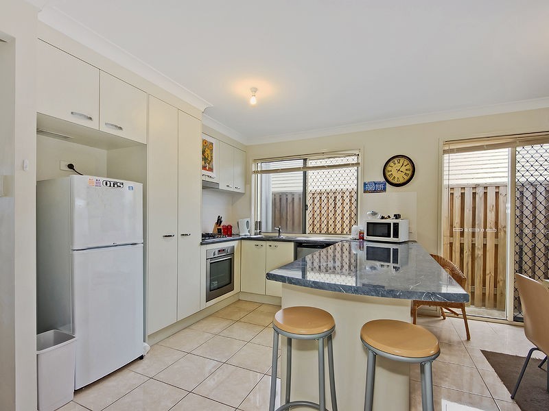 7 Riviera Crescent, North Lakes QLD 4509