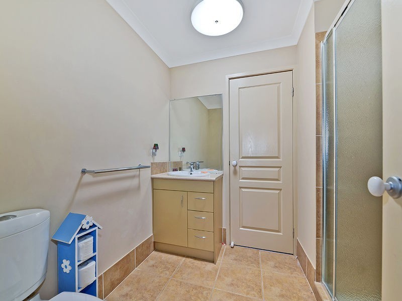 2 Cedar Street, North Lakes QLD 4509