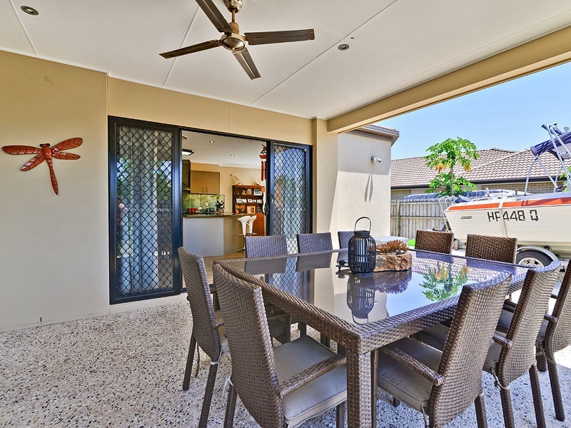 2 Cedar Street, North Lakes QLD 4509