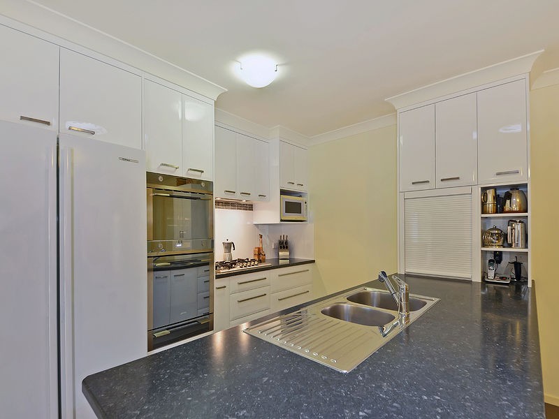 North Lakes QLD 4509