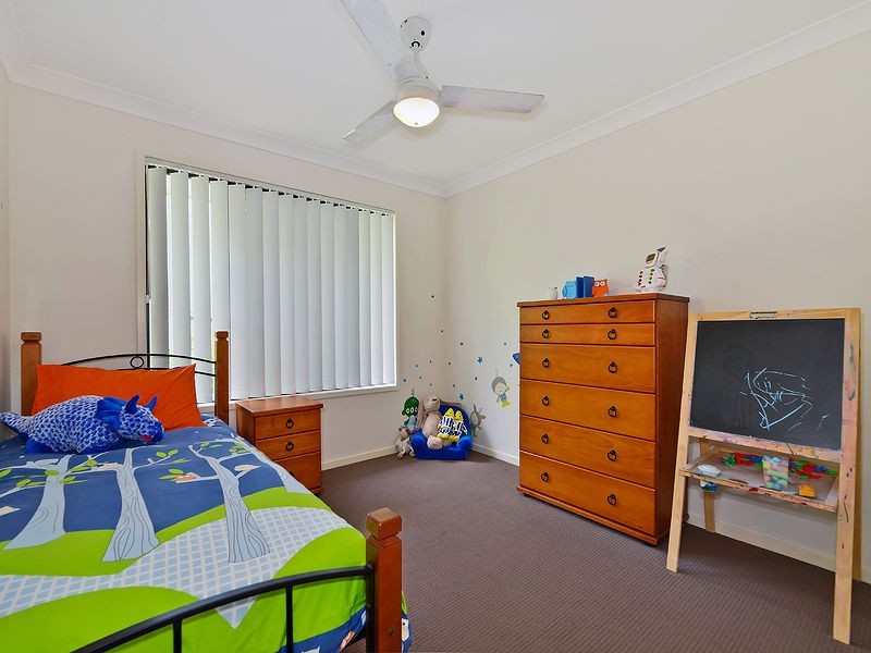 6 Oakwood Road, Warner QLD 4500