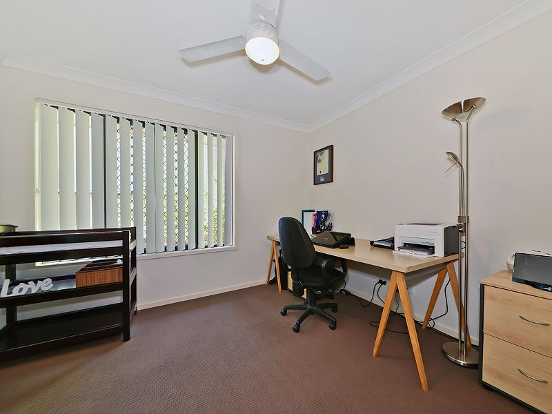 6 Oakwood Road, Warner QLD 4500