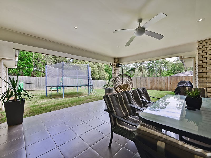 6 Oakwood Road, Warner QLD 4500