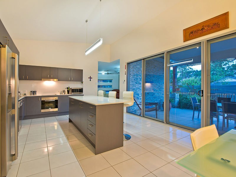 Warner QLD 4500