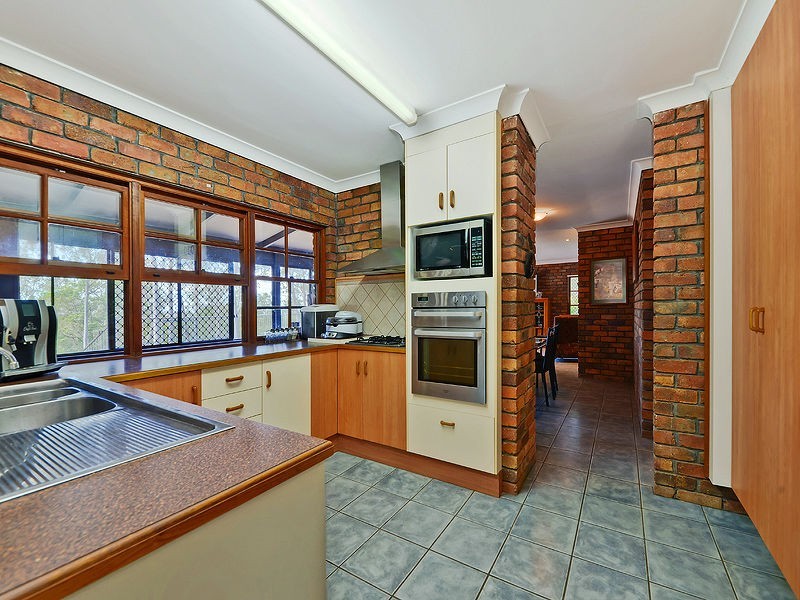 Whiteside QLD 4503