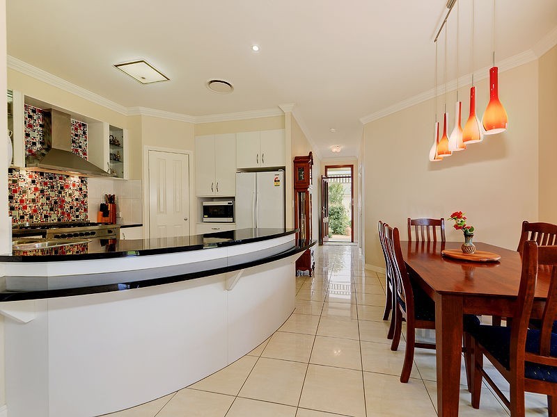 15 Eureka Street, North Lakes QLD 4509